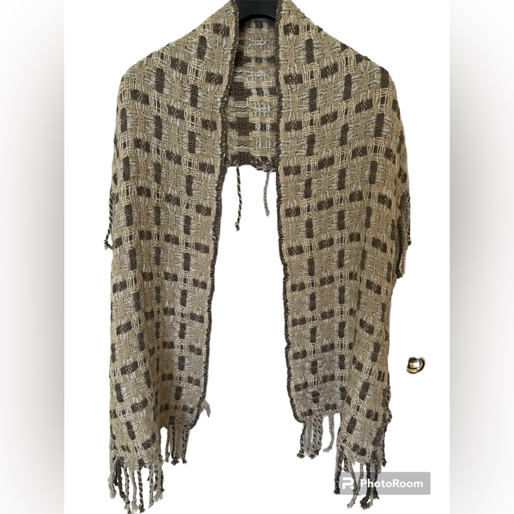 soft warm Loft scarf/ shawl